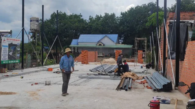 Tiến độ thi công nhà xưởng khung thép mái tôn tại Phú Giáo Bình Dương