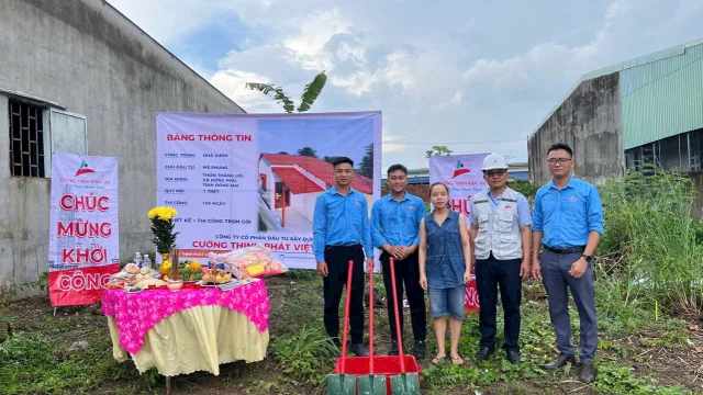 Nhà phố 3 tầng