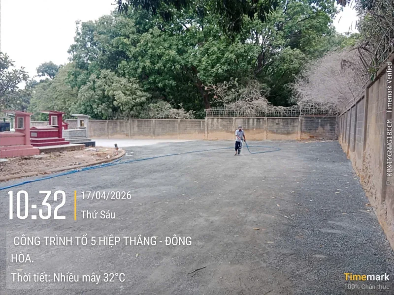 So sánh đường nhựa Asphalt và đường bê tông cốt thép cho khu nội bộ