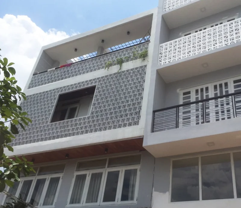 Gạch Thông Gió Là Gì? 5 Lưu Ý Kỹ Thuật Khi Xây Dựng Nhà Phố