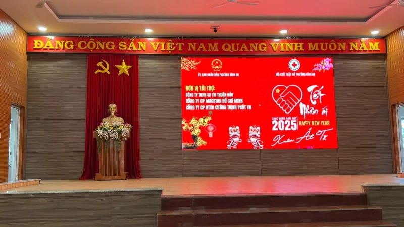 Đồng hành cùng UBND phường Bình An tổ chức trao quà Tết cho các gia đình khó khăn