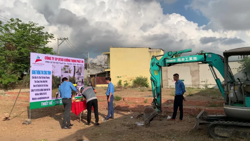 Động thổ khởi công và làm móng công trình nhà phố 3 tầng tại Tân Bình Dĩ An Bình Dương