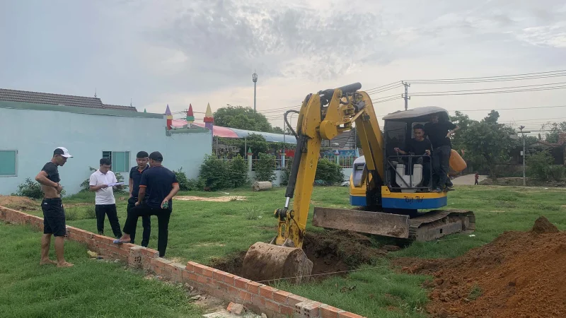 Động thổ khởi công và làm móng công trình nhà phố 3 tầng tại Tân Bình Dĩ An Bình Dương