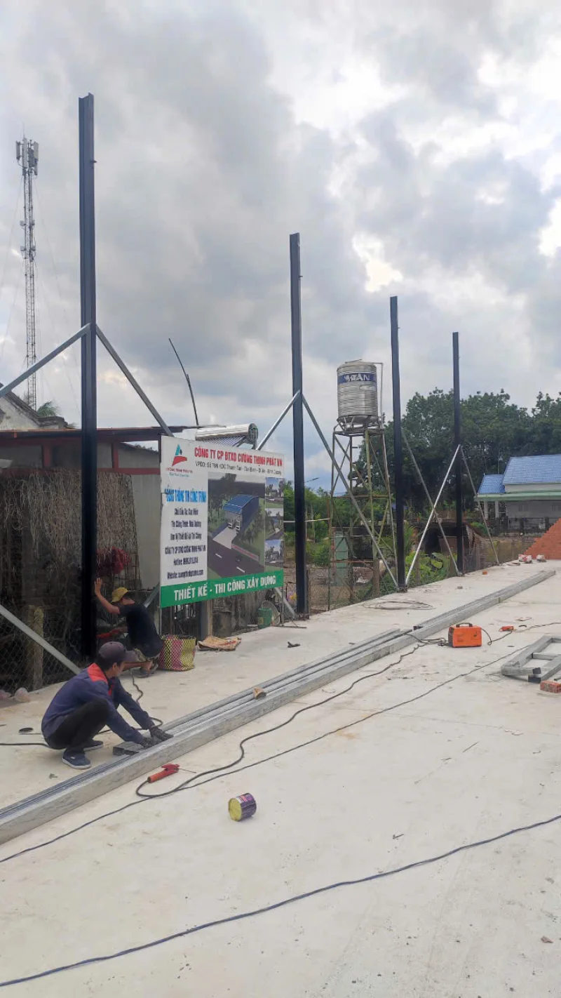 Tiến độ thi công nhà xưởng khung thép mái tôn tại Phú Giáo Bình Dương