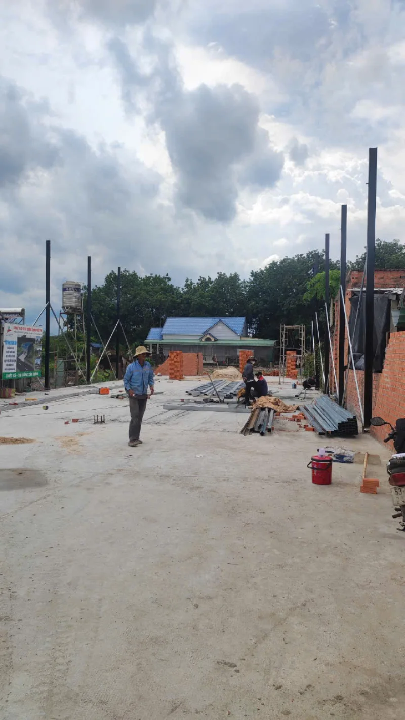 Tiến độ thi công nhà xưởng khung thép mái tôn tại Phú Giáo Bình Dương