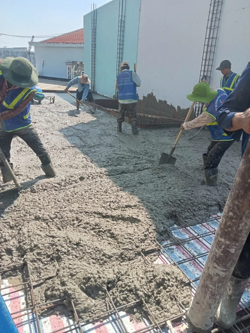 Đổ sàn mái nhà phố tại Bình Chánh Tp Hồ Chí Minh