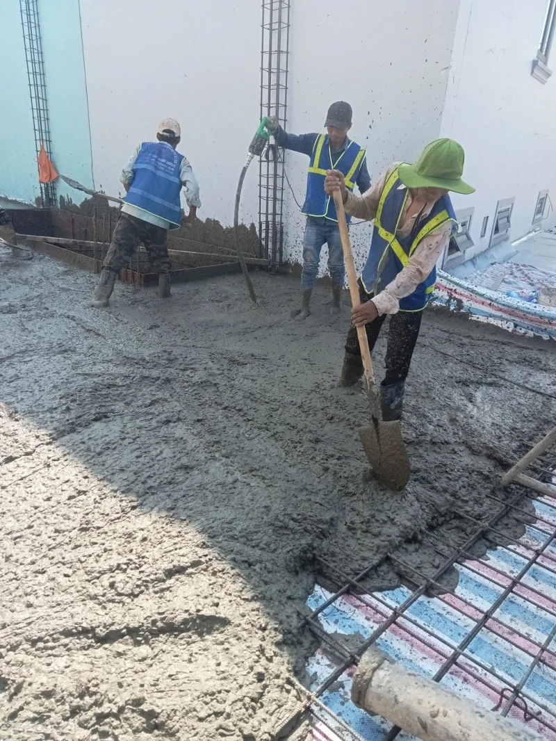 Đổ sàn mái nhà phố tại Bình Chánh Tp Hồ Chí Minh