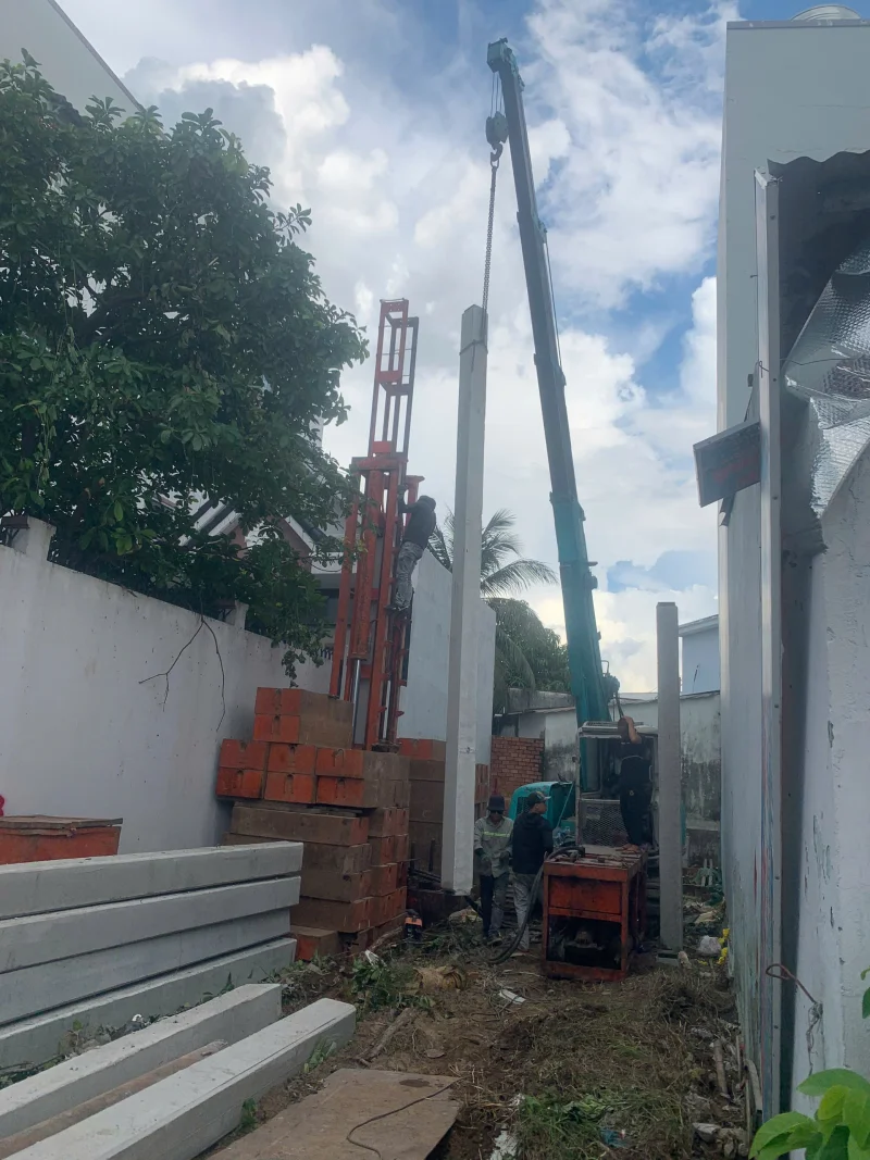 Ép cọc móng công trình nhà phố tại Bình Chánh Tp Hồ Chí Minh