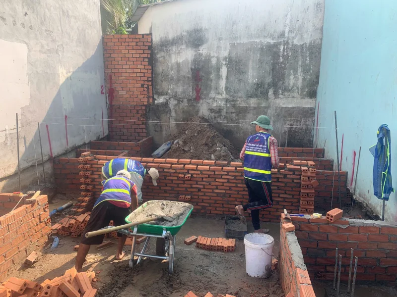 Ép cọc móng công trình nhà phố tại Bình Chánh Tp Hồ Chí Minh